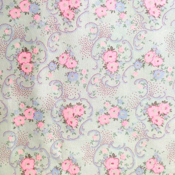 Ralph Lauren Silk Scarf Green & Pink Floral Baroque Print EUC - Picture 4 of 5